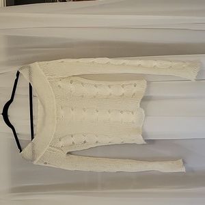 white crochet long sleeve top size xs